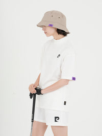 Back logo short sleeve mock neck｜WHITE - model