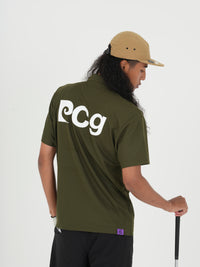 Back pcg logo short sleeve polo｜KHAKI - model