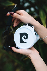 P logo ice pack｜WHITE - model