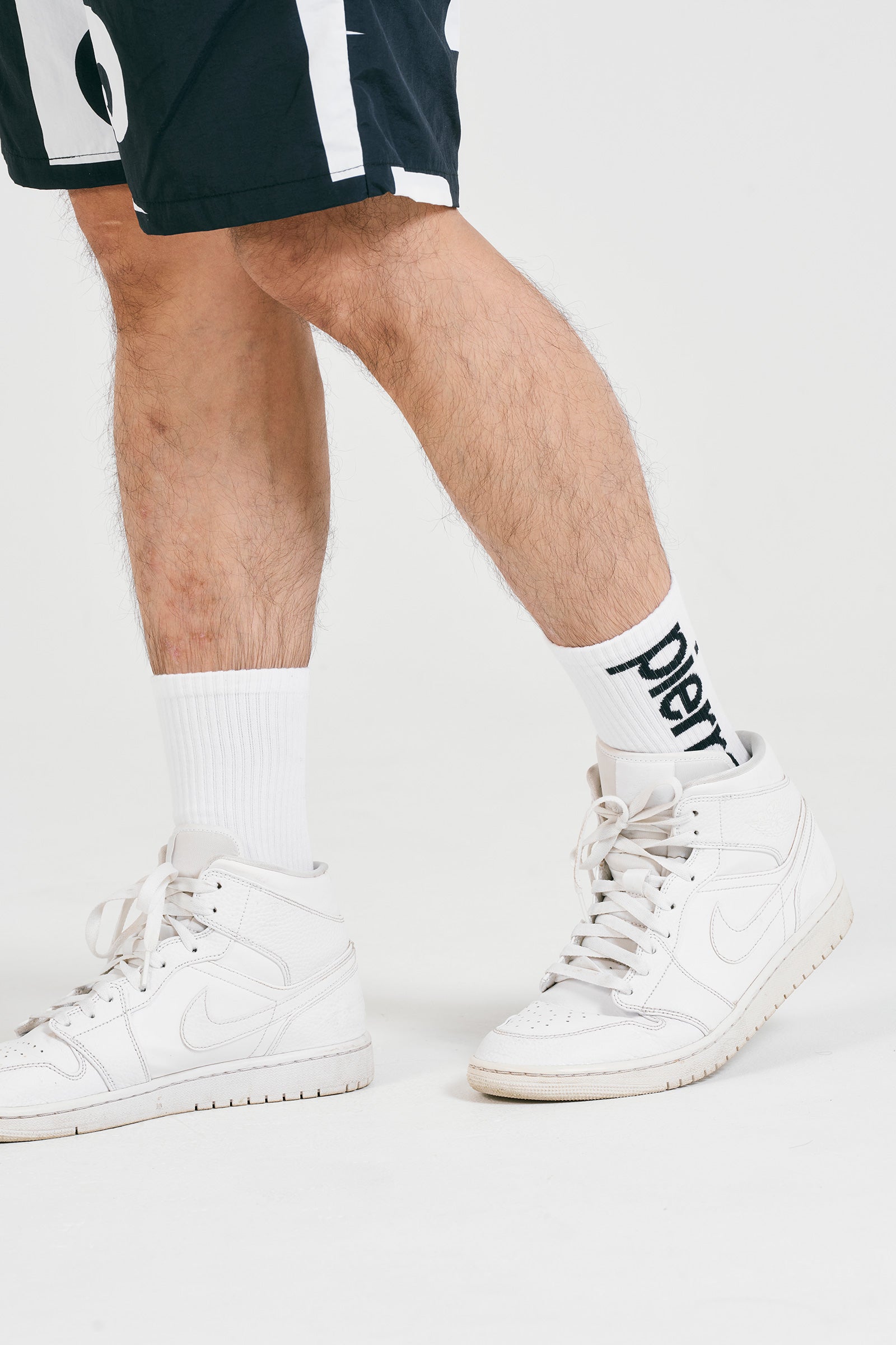 logodesign sox | WHITE × BLACK