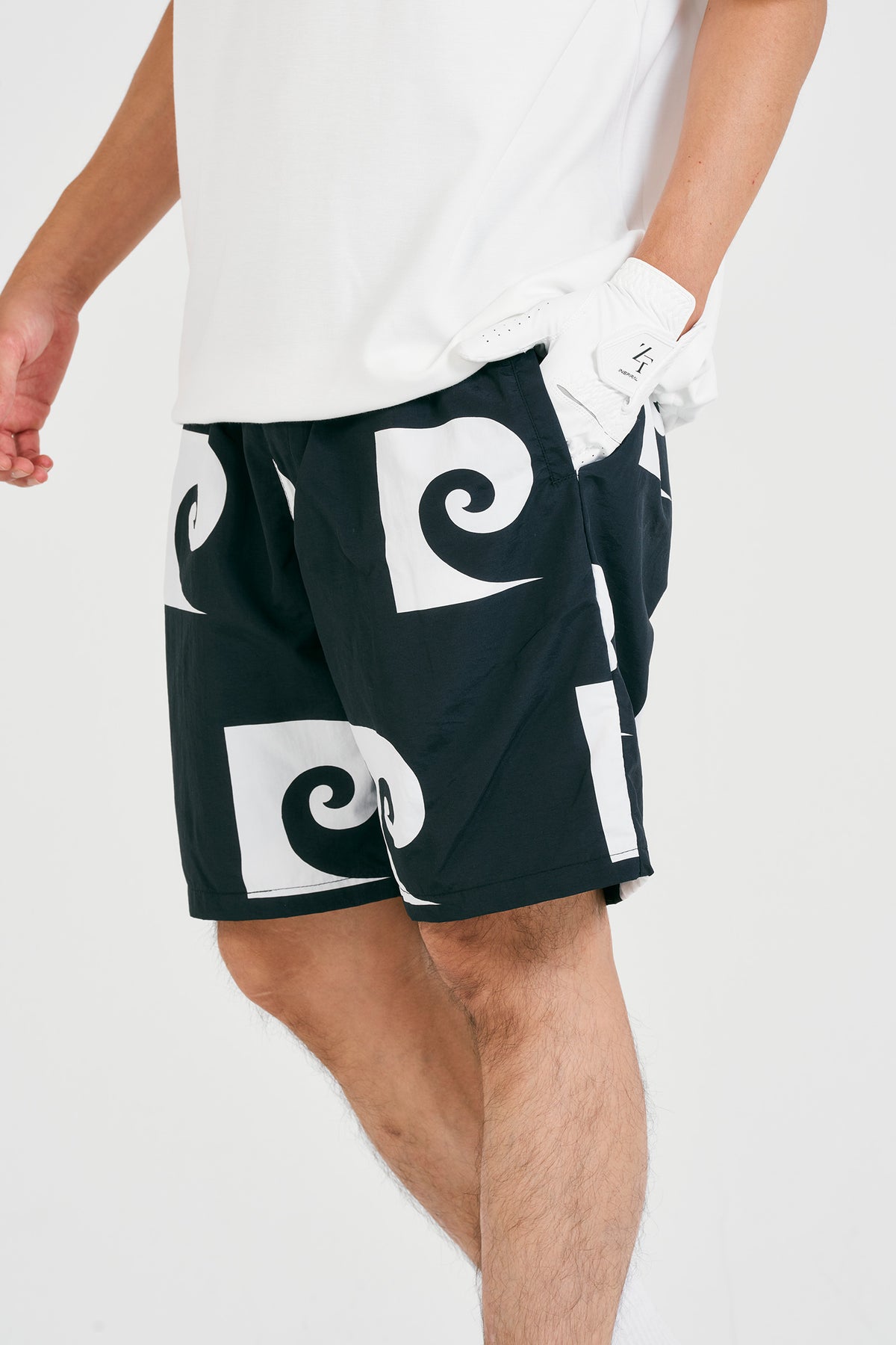 pierre cardin golf P logo shortpants | BLACK