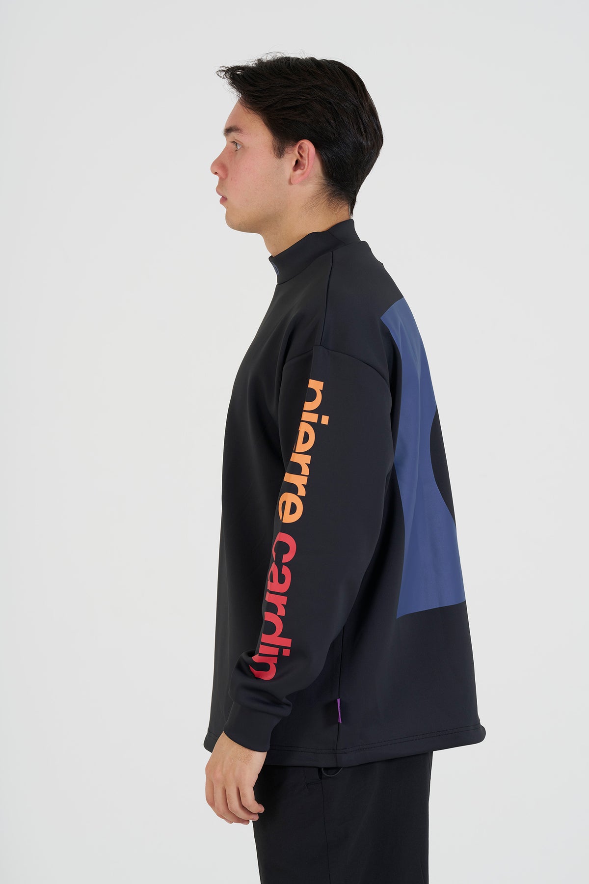P logo longsleeve mock neck | BLACK × MULTI