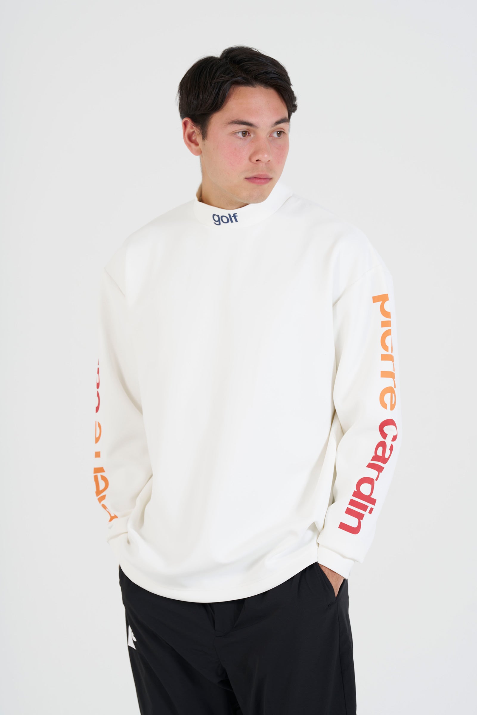 P logo longsleeve mock neck | WHITE × MULTI – 株式会社RAINBOW