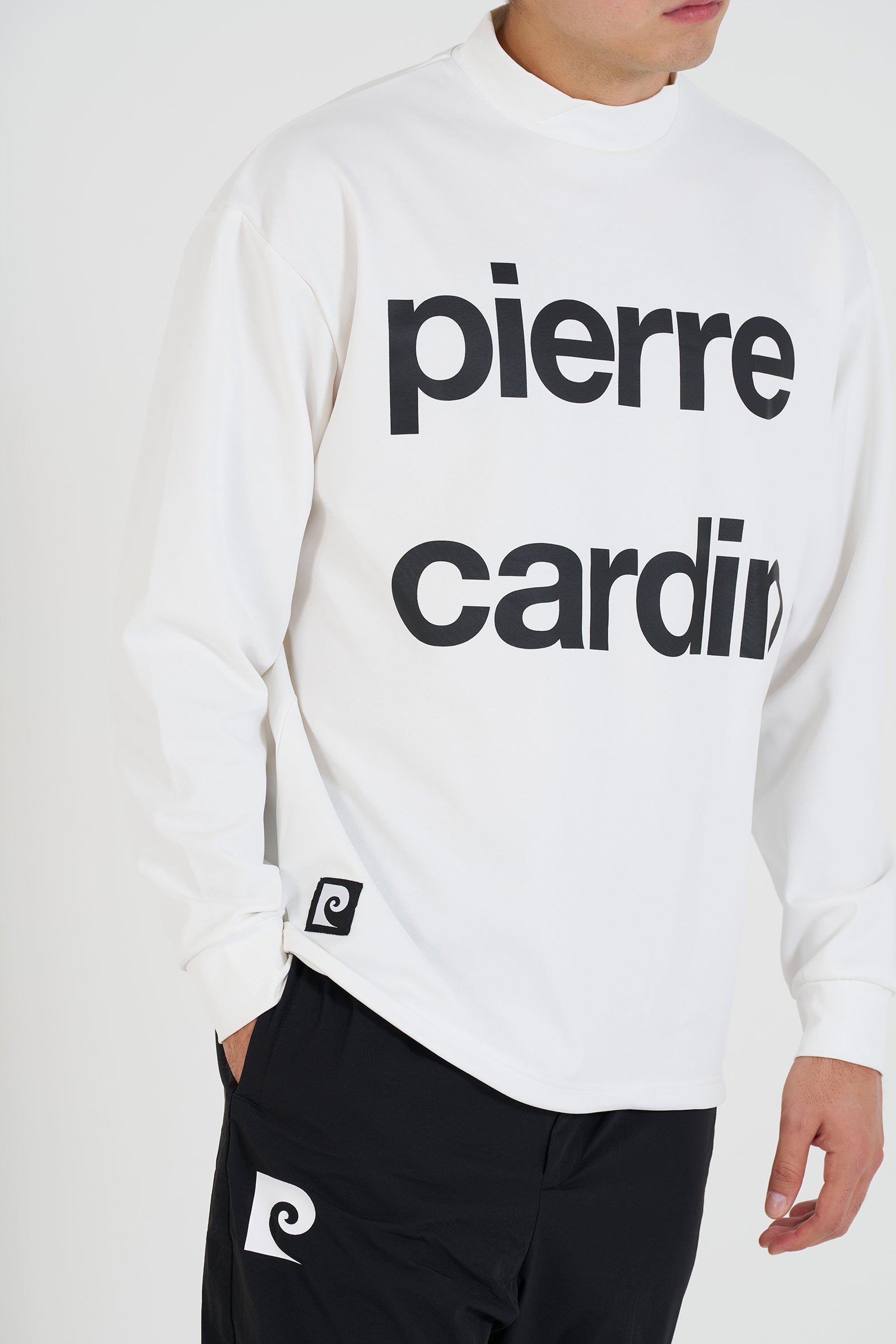 longsleeve mock neck | WHITE × BLACK – 株式会社RAINBOW