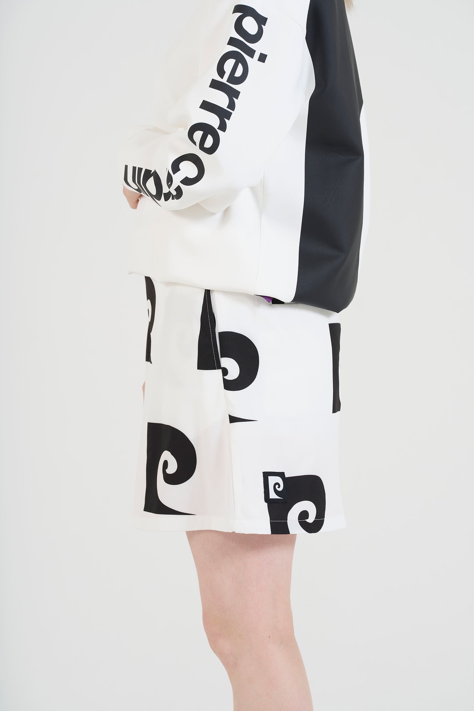 pierre cardin golf P logo skirt | WHITE