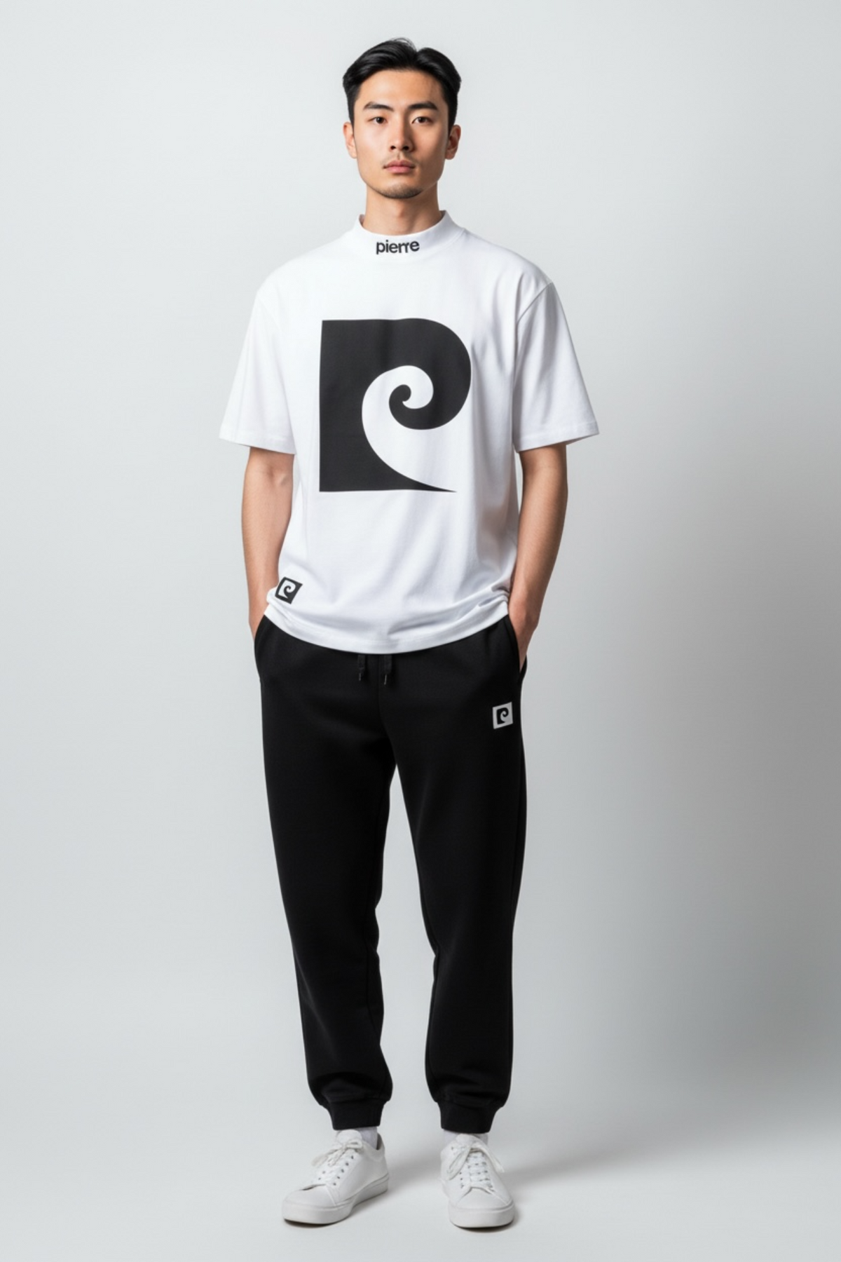 P logo sweat pants | BLACK