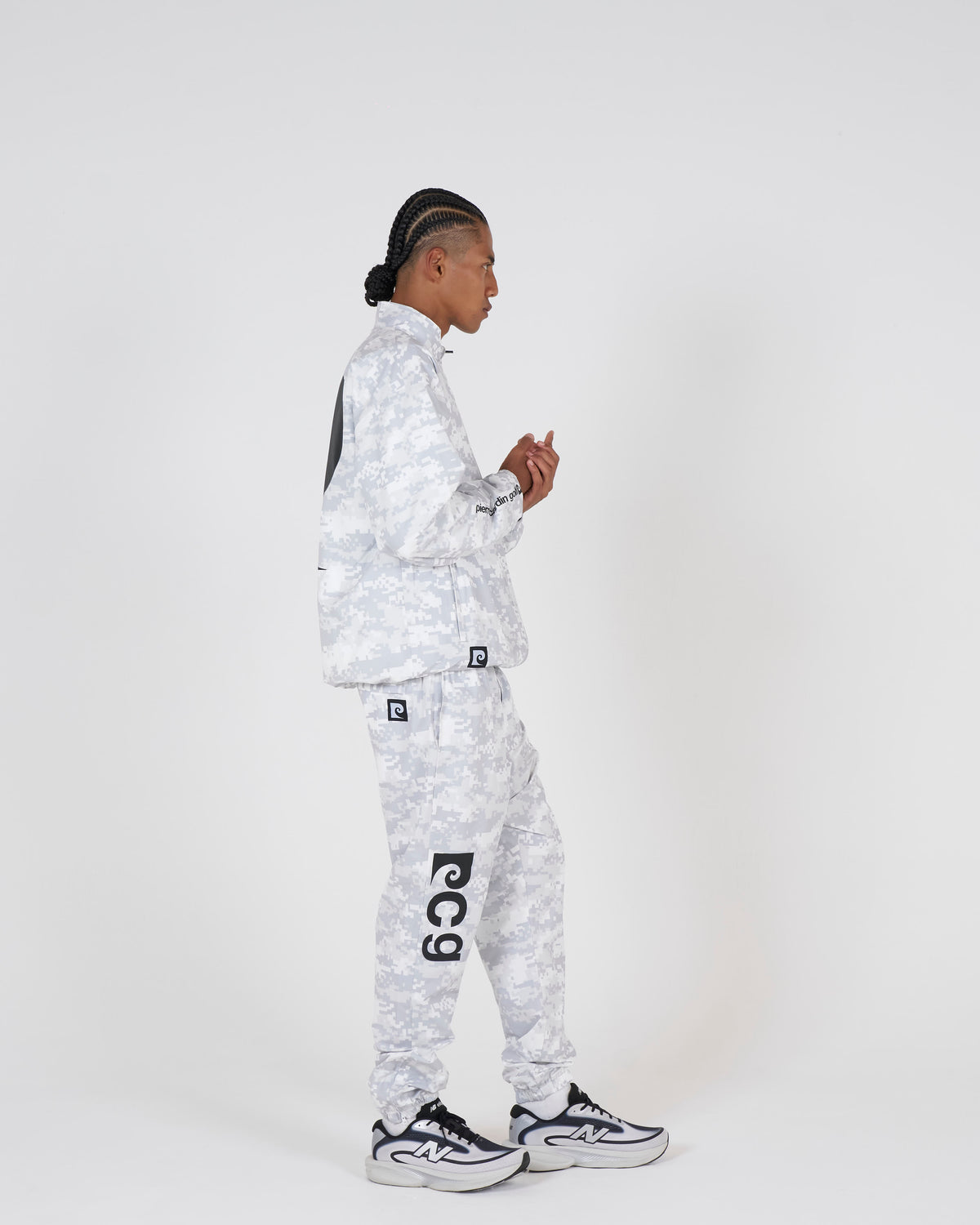 P logo all-over pattern zipup blouson｜DIGITAL CAMO-2