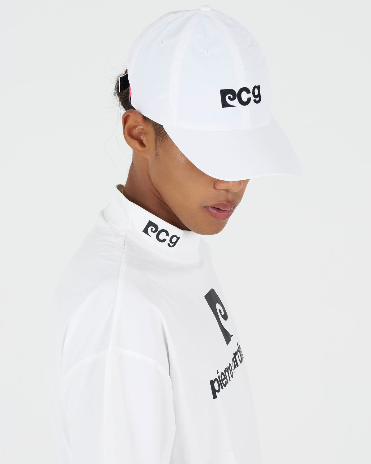 PCG logo short sleeve mock neck｜WHITE