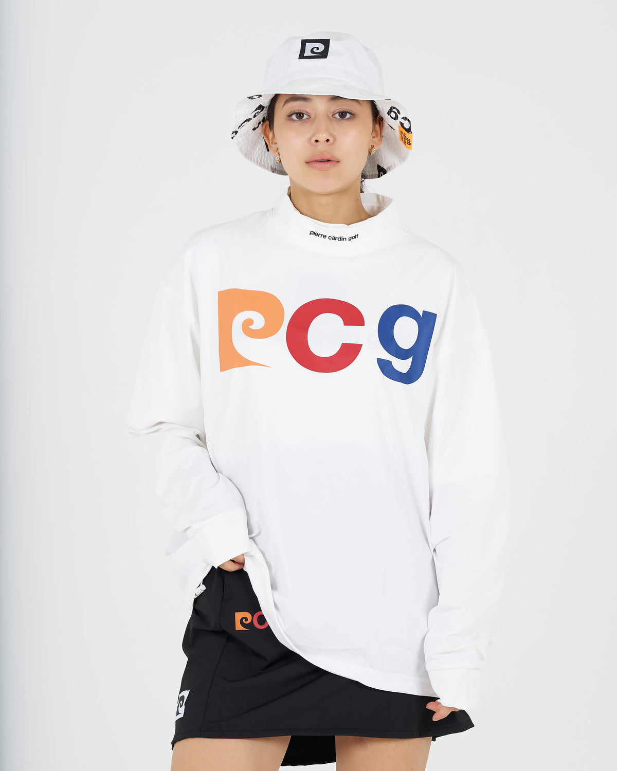 PCG multi logo long sleeve mock neck｜WHITE